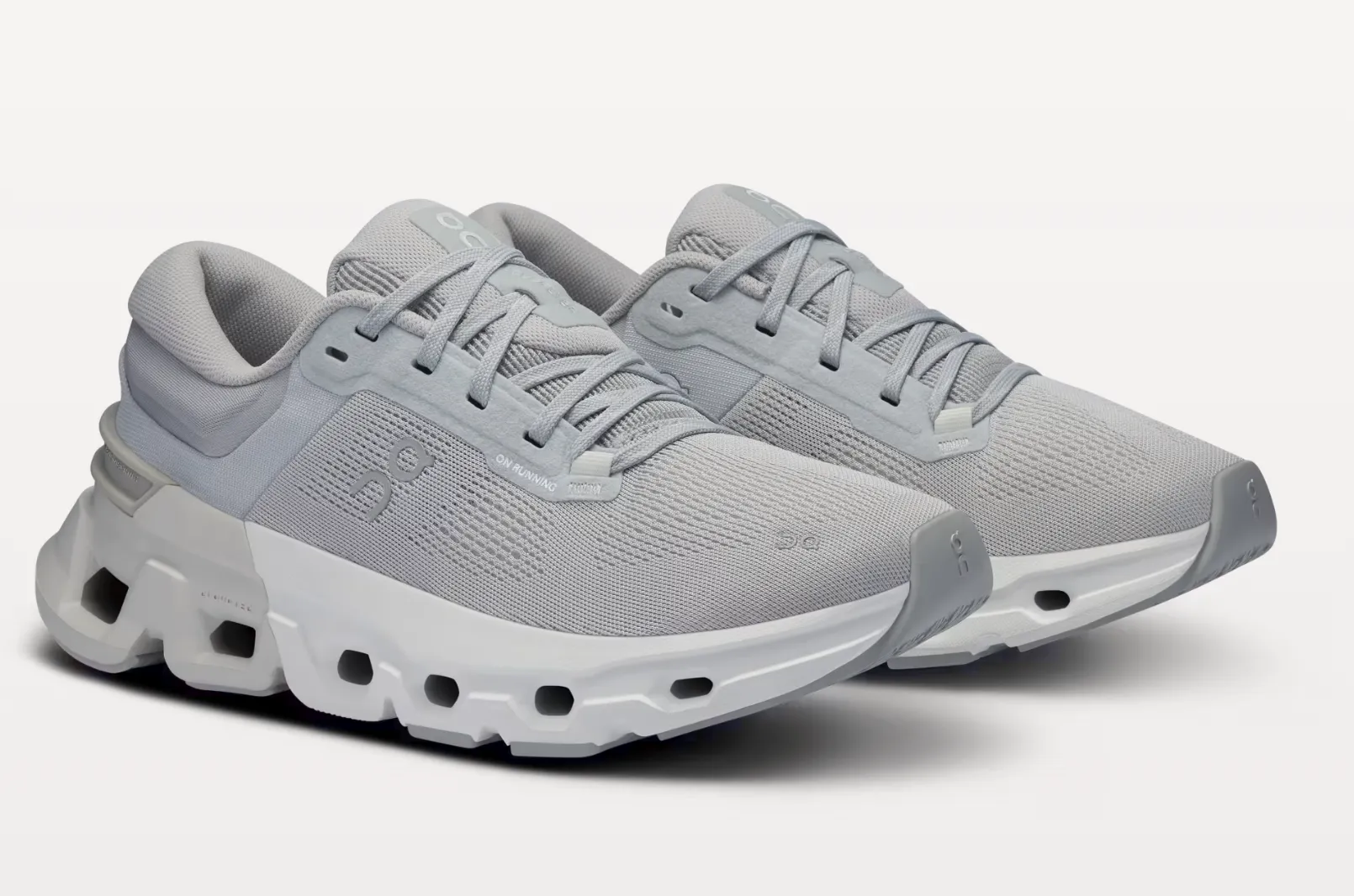 WOMEN'S ON CLOUDFLYER 5